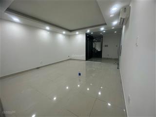 Cho thuê văn phòng tại him lam kênh tẻ. giá 50tr/th . dt 450m2, giá tốt