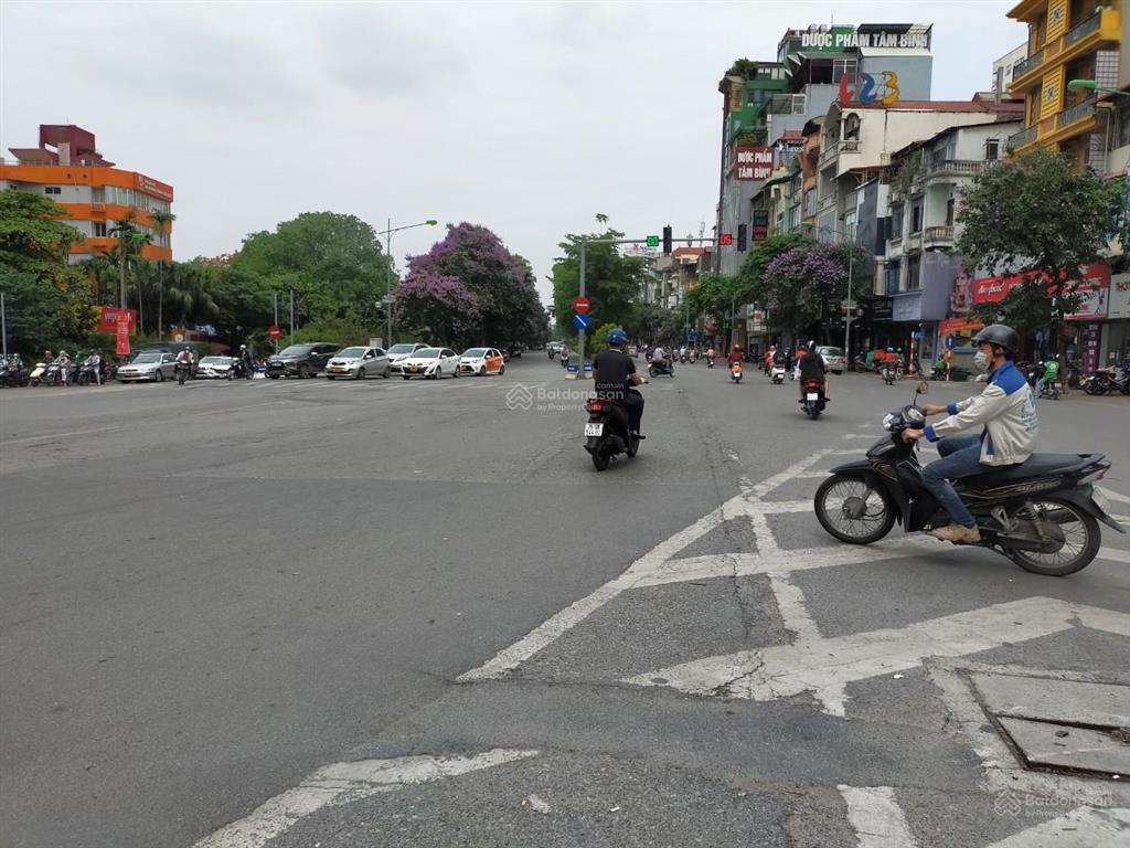 Bán đất phân lô di trạch đường 3,5 tuyệt đẹp 110m2, mt 8 m chỉ 15.5 tỷ