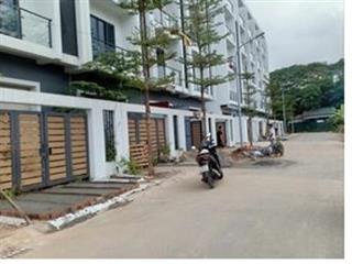 Bán đất đấu giá lai xá đh thành đô hoài đức 75m2 mt 5m, chỉ 12.8 tỷ