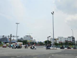 Nhà đường lê văn hiến, đà nẵng