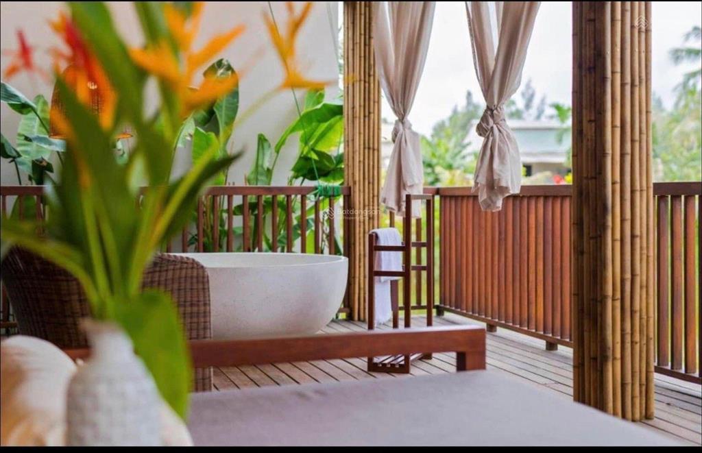 Resort 4 hội an quỹ đất 13.000m 74 phòng 3 hồ bơi giá chỉ 280 tỷ
