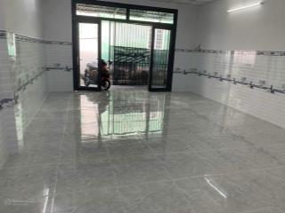 Bán nhà 2 mặt tiền đường xe tải thới tam thôn hóc môn gần chợ,siêu thị,trường học cho thuê 10tr/th
