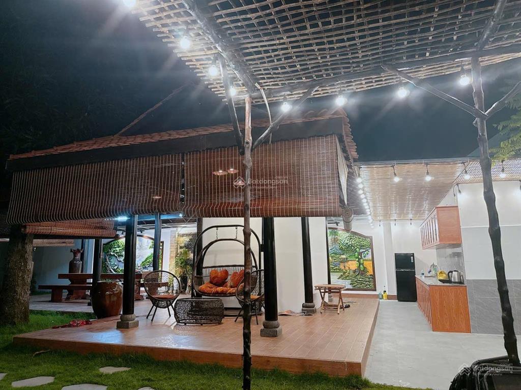 Siêu phẩm nhà vườn nghỉ dưỡng tuyệt đẹp vị trí gần tl8 củ chi, đường lớn quá lý tưởng cho gia đình