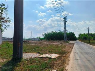 Bán 3,5 hecta đất hai mặt tiền đường xe tải suối ôm hết đất, đất đẹp bằng phẳng đầu tư sinh lời cao