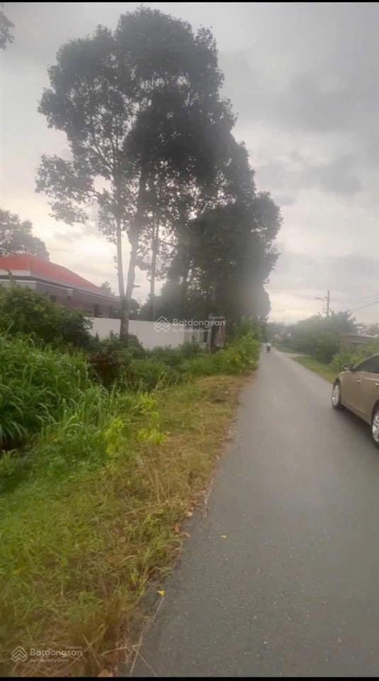Bán lô đất mặt tiền đường nguyễn thị chiếu gần chợ lô 6 khu dân cư sầm uất đất đẹp vuông vứt