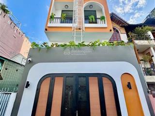 Bán chdv có dòng tiền 68tr/tháng vị trí đẹp kế emart 2 khu dân cư đông sầm uất đầy đủ các dịch vụ