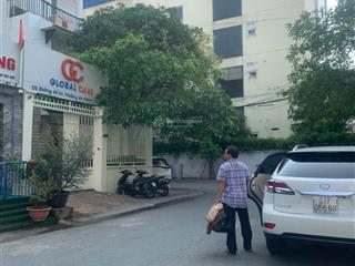 Định cư bán nhà trần não q2  dt 8*25m  4 tầng  góc 2mt kinnh doanh  giá 30 tỷ