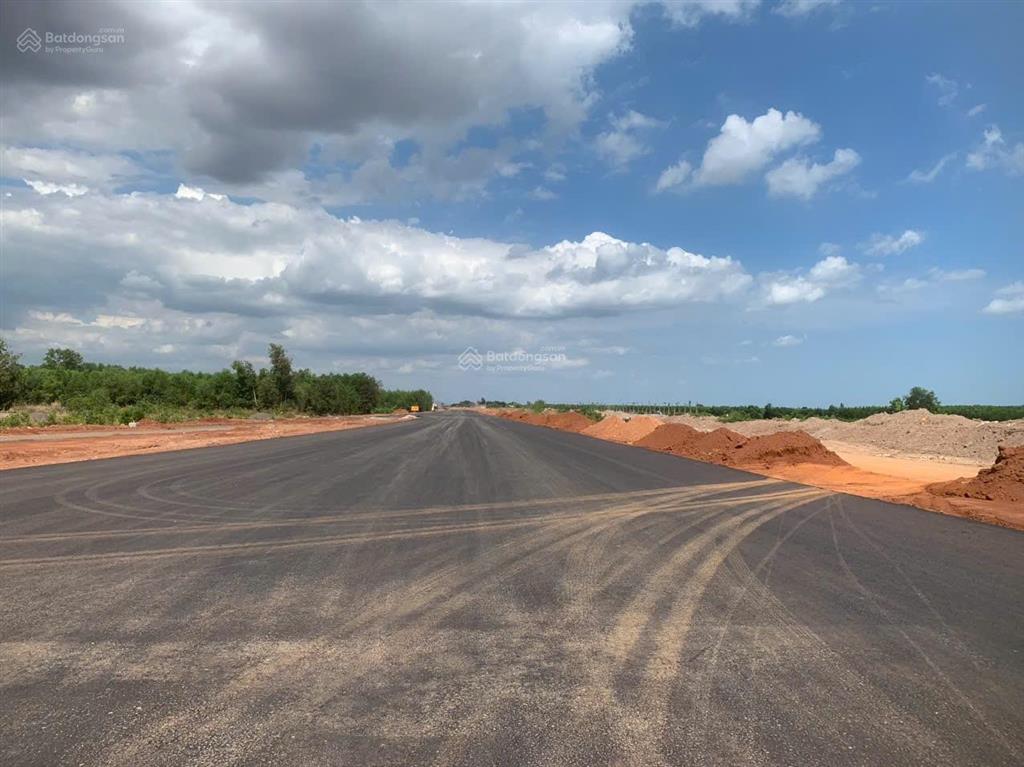 Cần bán vài gấp lô đất mt đường chính bàu cạn qh 32m, thổ cư, ngay cổng kcn bàu cạn & sb long thành