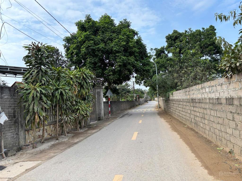 Đất đẹp đường thông tứ phía, giá quá rẻ