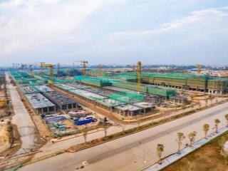 Bán căn liền kề 75m2 bên hồ trung tâm, gần triển lãm quốc gia. giá chỉ 21 tỷ  0903 257 ***