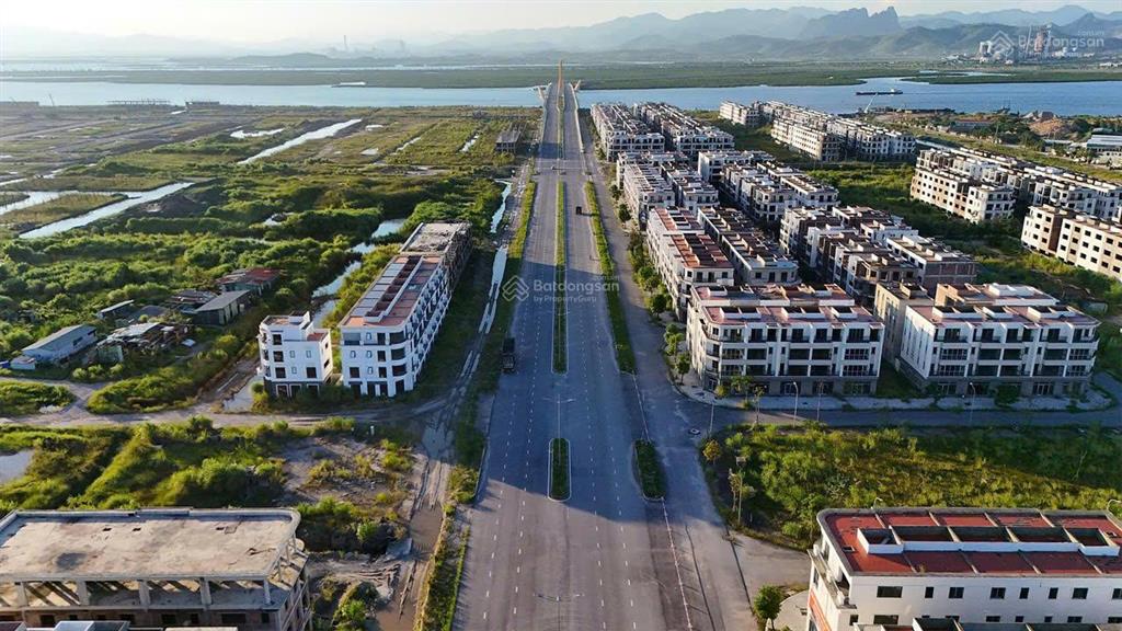 Bán liền kề & shophouse flc tropical city hạ long cơ hội đầu tư sinh lời tại trung tâm hà khánh