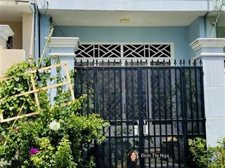 Hiếm có mặt tiền khu vip lê lợi, hiệp phú, 500m ngã tư thủ đức vincom lê văn việt, 70m² chỉ 6.5 tỷ