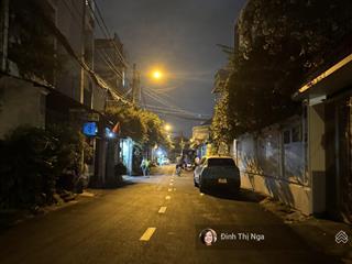 Nhà đẹp hiệp phú, 53m2, một căn ra mặt tiền, ngang khủng, gần trường hoa lư, chỉ 3.98 tỷ
