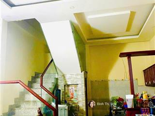 Nhà đẹp, ở ngay, 3 tầng, 4pn, hẻm xe hơi thông, lê văn việt chỉ 6,5 tỷ
