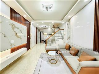 Bán nhà xô viết nghệ tĩnh, hẻm xe hơi thông, vừa ở vừa kinh doanh, 3 tầng, full nội thất 8.75 tl
