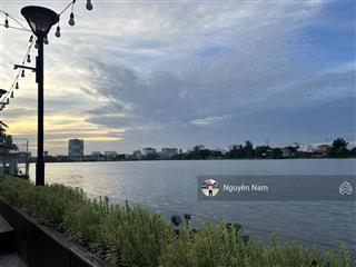 Bán đất mặt sông nguyễn văn hưởng thảo điền quận 2  dt 15x46m (700m2)  giá chỉ 100 tỷ