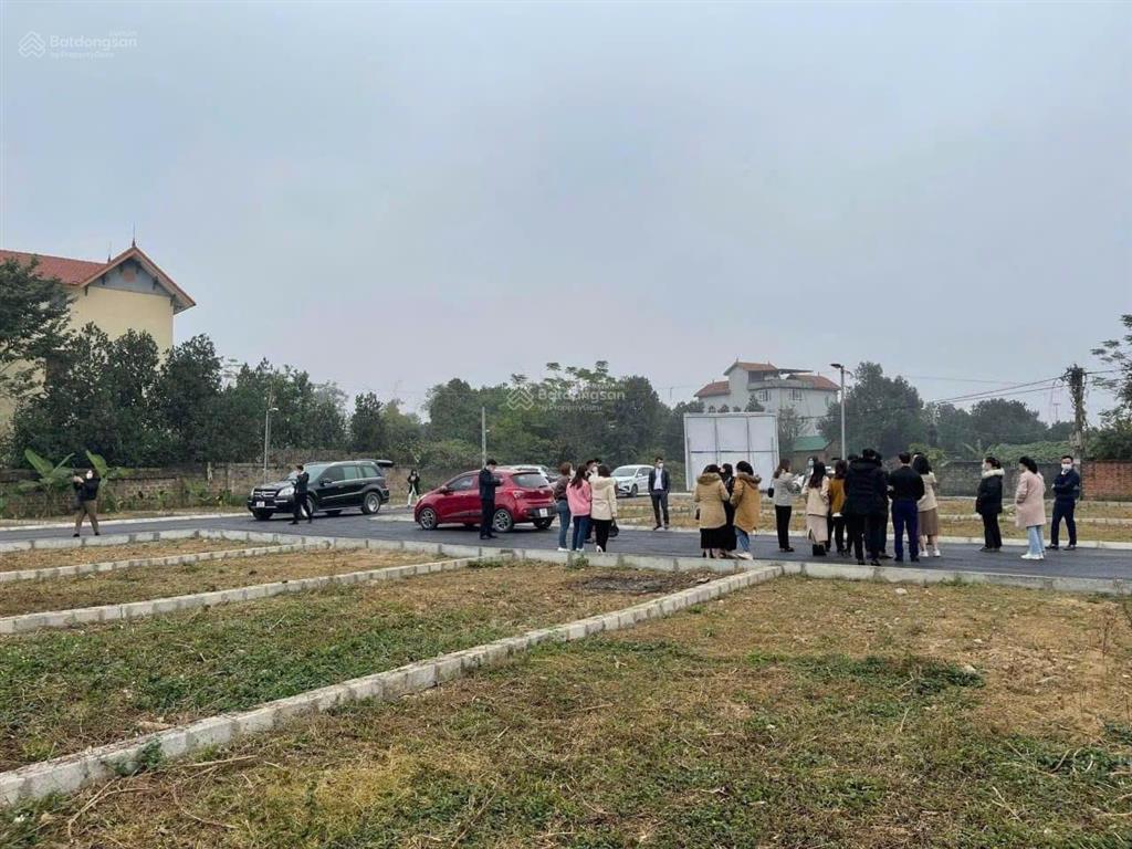 Chính chủ bán lô góc 2 mặt tiền 3 mặt tiền đồi sen bình yên, 0911 162 ***