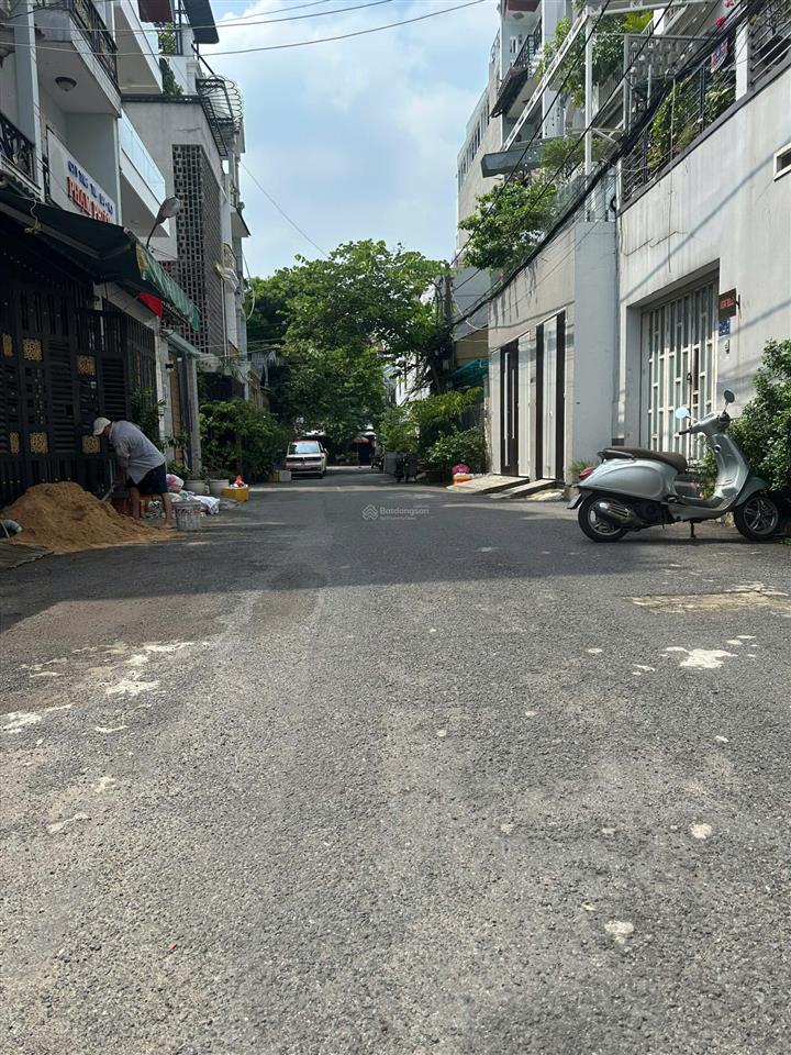 Khuôn đất rộng hẻm xe hơi tận nhà quang trung, phường 10, gv. dt 6.4x19m nở hậu 7.5m, tổng 133m2