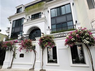 Đầu tư giảm sâu bán gấp biệt thự 170m2 rẻ nhất trục trần não quận 2 chỉ 27,9 tỷ đang cho khách thuê