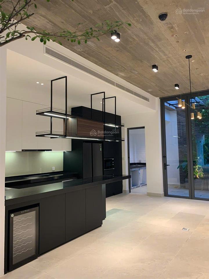 Hiếm biệt thự hồ bơi giá 40,5tỷ có thang máy 210m2 kc 4 tầng trục quốc hương thảo điền quận 2