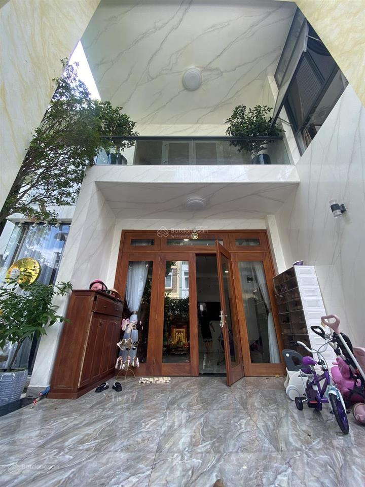 Giảm 10% bán gấp biệt thự khu compound trần não 210m2 giá 48 tỷ sân vườn 3 tầng tốt nhất khu quận 2