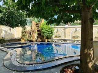 Bán siêu dinh thự hoàng gia 1155m2 chỉ 190 tỷ đầy đủ hồ bơi thang máy nguyễn ư dĩ thảo điền quận 2