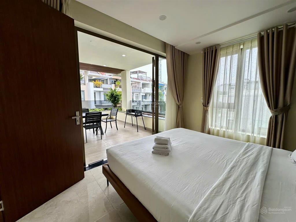 Biệt thự quận 2 hồ bơi sân vườn 240m2 chỉ 55 tỷ giá tốt nhất công viên cao đức lân full nội thất