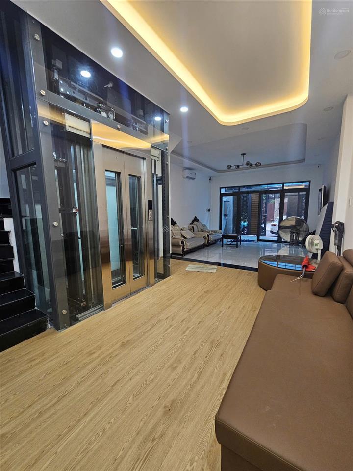 Bán nhà 4 tầng 105m2 (5x21m) chỉ 23,5tỷ ngay metro số 1 khu an ninh có bảo vệ ở ngay an khánh q2