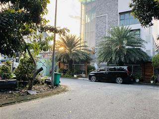 Giảm 10 tỷ còn 95 tỷ khuôn biệt thự vip 340m2 mặt sông lô góc 2mt nguyễn văn hưởng, thảo điền, q2