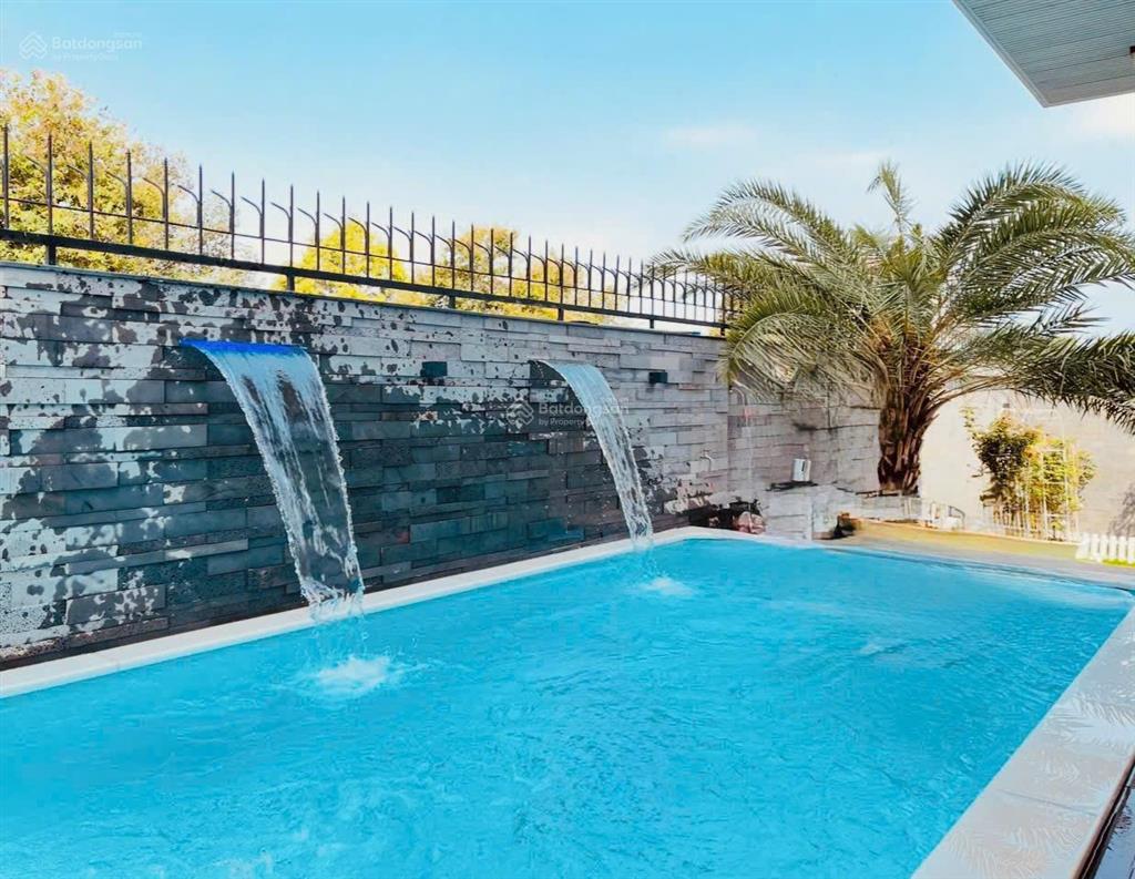 Biệt thự hồ bơi mới đẹp 250m2 chỉ 82 tỷ khu compound vip 200 nguyễn văn hưởng thảo điền quận 2