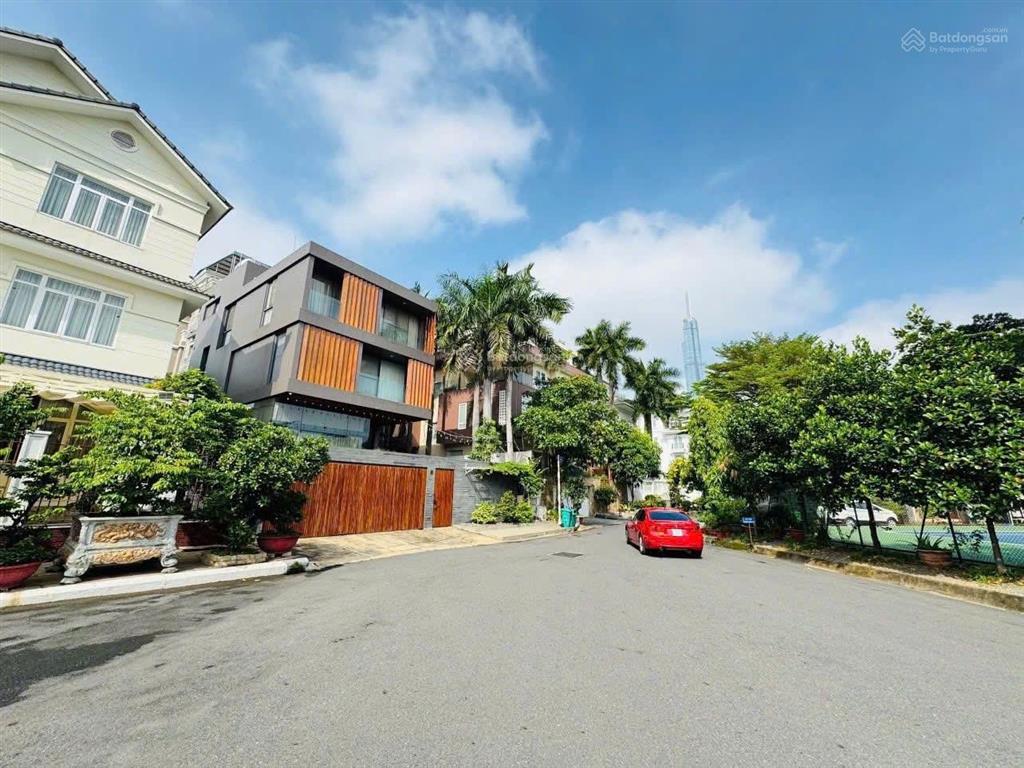 Khan hiếm 1 căn duy nhất biệt thự khu compound rivermark 310m2 giá 120 tỷ mặt sông trần não quận 2