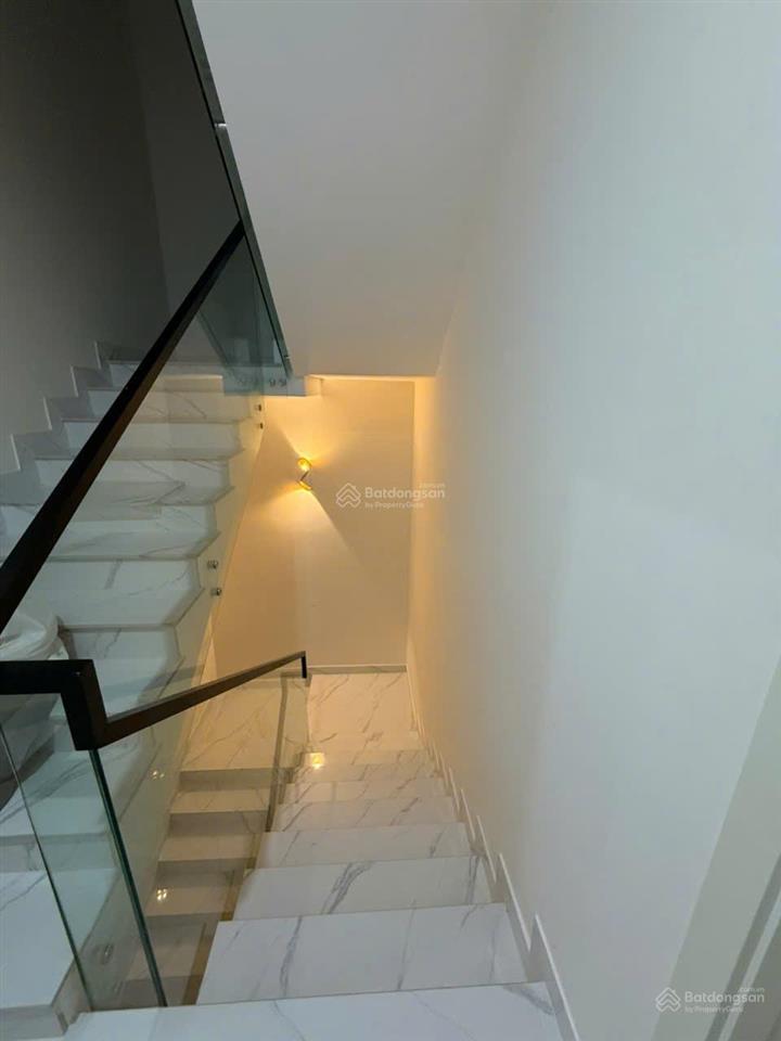 Nhà phố 100m2 khu compound chỉ 23,9 tỷ ngay đường số 3 trần não quận 2 thích hợp ở khu an ninh