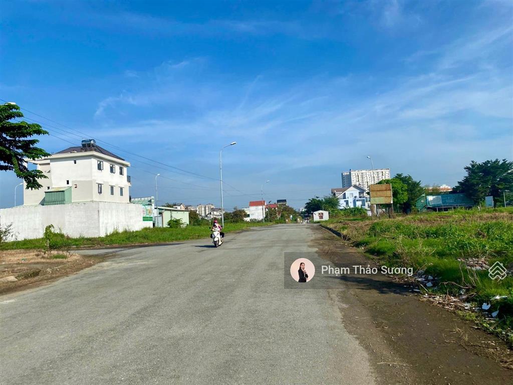 Hiếm rẻ! bán gấp nền biệt thự liên phường 384 m2 kdc phú nhuận chỉ 75 triệu/m2  cạnh global city