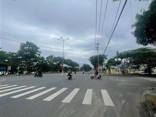 Chính chủ cần bán đất mặt tiền đường mê linh, đường 33 mét. trục đường kinh doanh lớn