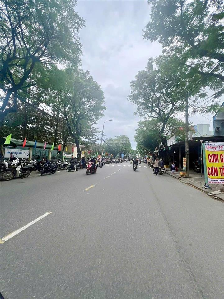 Bán nhà 3 tầng mặt tiền kinh doanh đường âu cơ . giá 6 tỷ 150 , số lượng dân sinh qua lại đông đúc