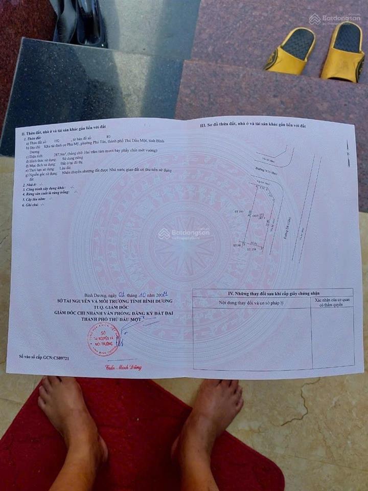 Chính chủ cần bán gấp lô đất góc 2 mặt tiền siêu đẹp, kinh doanh buôn bán tại tp mới bình dương