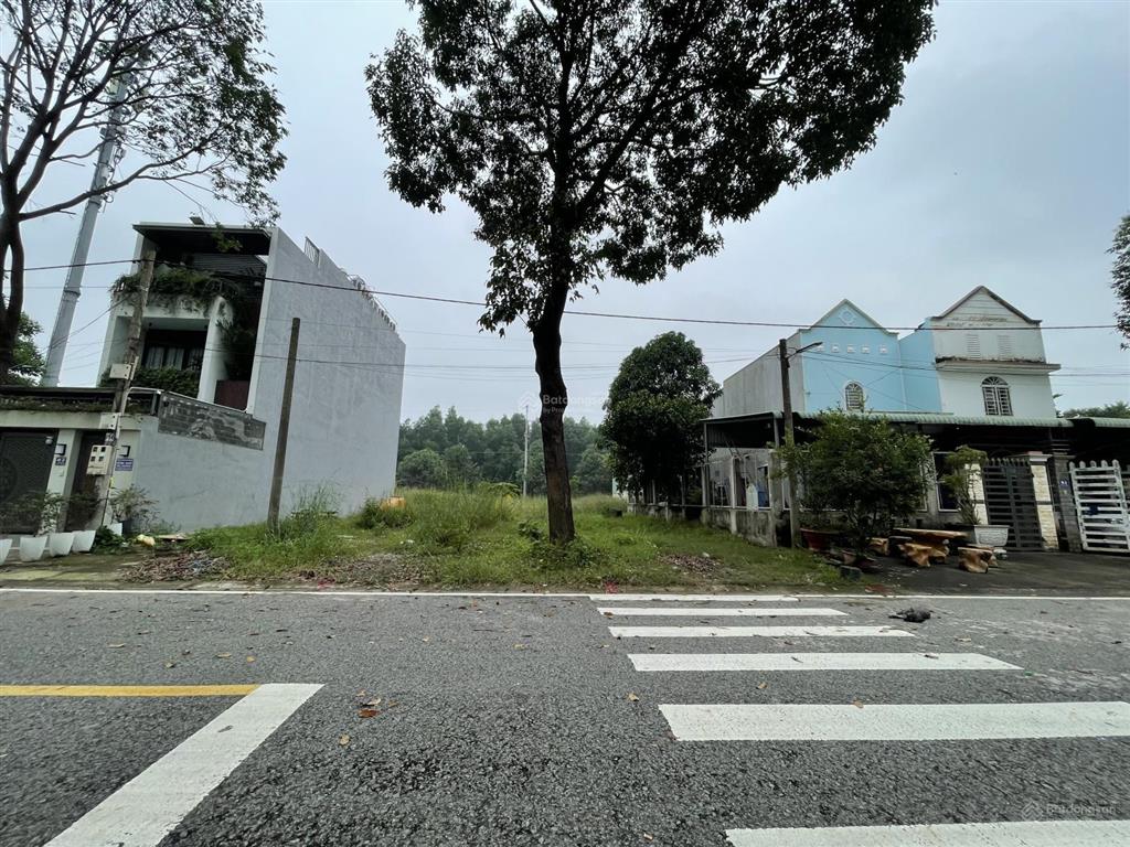 Chính chủ kẹt tiền cần bán gấp lô đất tại trung tâm tp mới phường bình dương giá tốt đầu tư