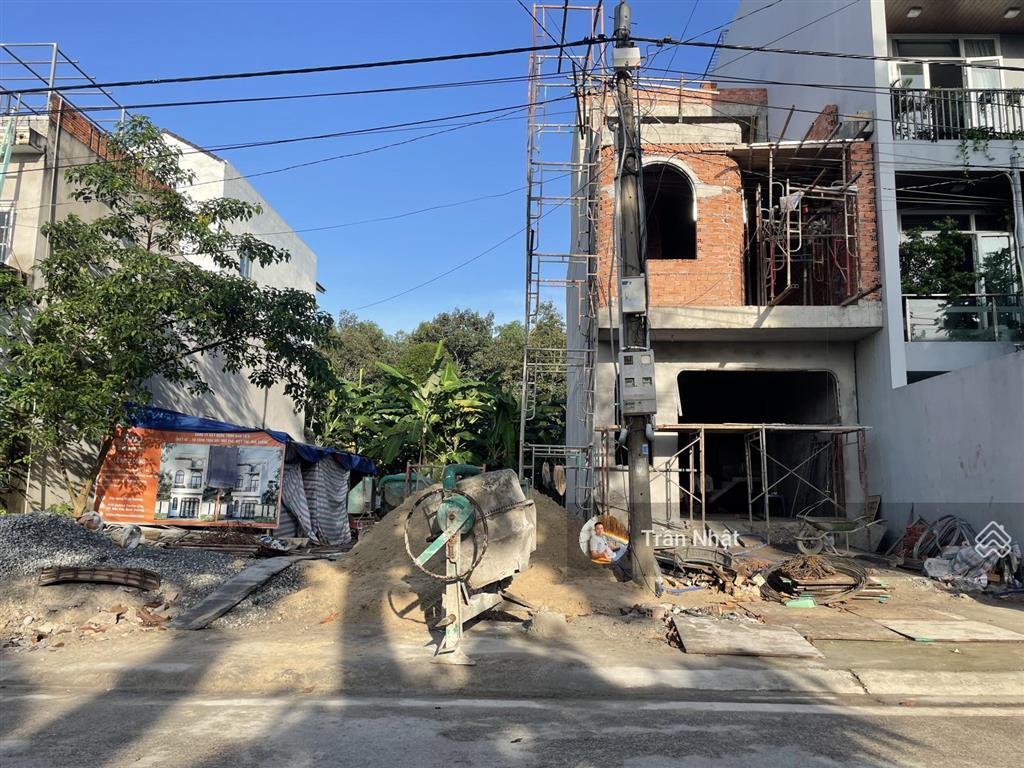 Chính chủ cần bán gấp lô đất mặt tiền đường số 15 tđc định hoà tp mới bình dương