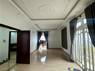 Nhà 2 mt trước và sau rộng 10m, đều có cửa, (4*16) nhà mới  dương quảng hàm, gò vấp  giá 13 tỷ tl