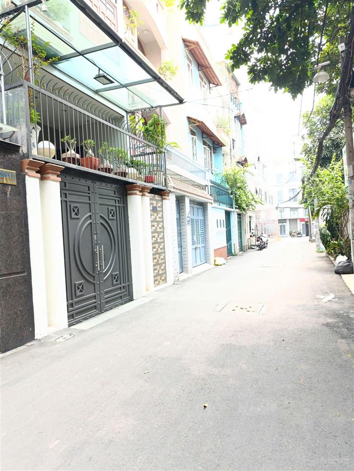 Nhà mới 4 tầng nguyễn xí, hẻm xe hơi, ngang 4.2m, sát cầu bình lợi  phạm văn đồng, giá 8.9 tỷ tl