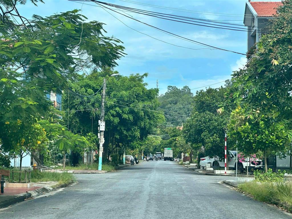 Bán đất mặt đường thanh niên, đồ sơn, hải phòng 100m2, gần khu khu lịch đồi rồng và đường phía tây