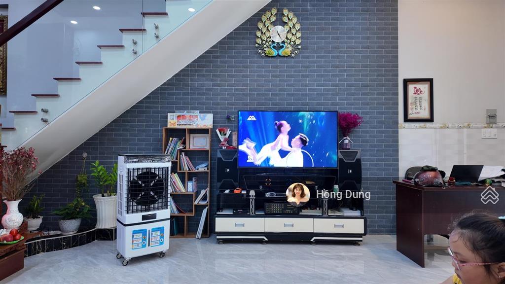 Nhà lớn 6pn, 4 tầng, hoàn công đầy đủ! hiếm có tại kdc phong phú 4