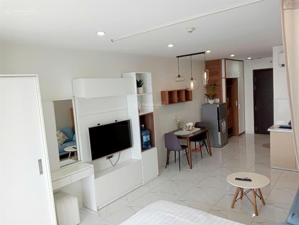 Cho thuê căn hộ vinhomes d'capitale 100m2 3pn đầy đủ nội thất giá 25 triệu/tháng  0969 896 ***
