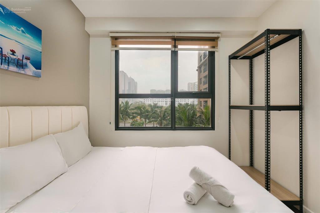 Cho thuê căn hộ 2pn 2wc đầy đủ nội thất giá 19 triệu/tháng tại vinhomes d'capitale  0969 896 ***