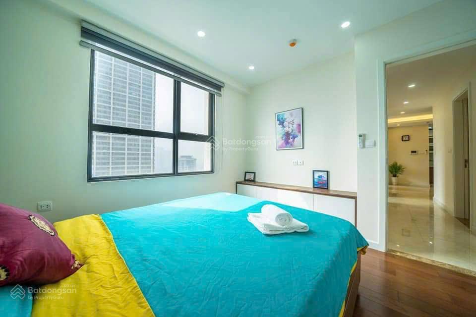 Cho thuê căn hộ studio 38m2 đầy đủ nội thất giá 12tr/tháng tại vinhomes d'capitale  0969 896 ***