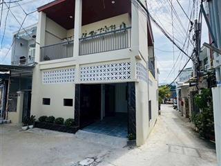 Nhà mới 2 tầng  chuẩn sổ hoàn công  hẻm ô tô đường lê hồng phong  phường nam nha trang