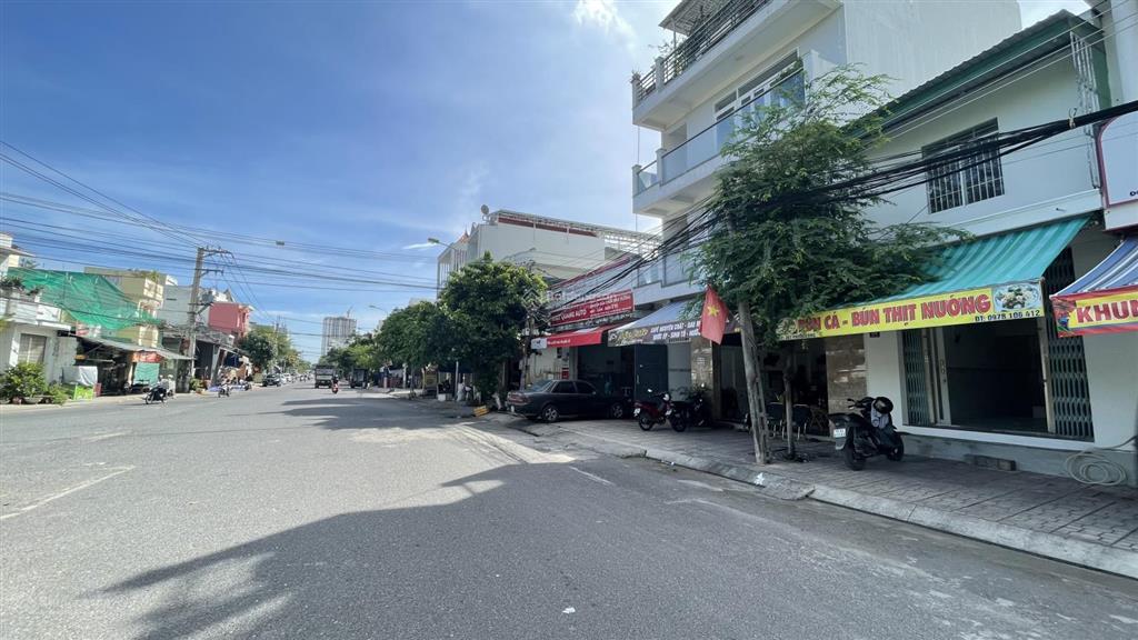 Nhà mặt đường chính phước long, phường nam nha trang. thuận lợi vừa ở vừa kinh doanh buôn bán