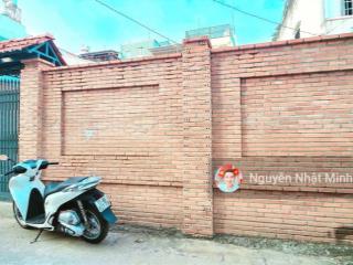Lô biệt thự ngang 10m  sâu 22m  full thổ  hẻm xe hơi cần bán gấp !