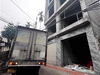 Bán nhà cổ linh  thạch bàn 33m2 6t gara  7 chỗ vào nhà, xe tải đi thông. ảnh thật 100%