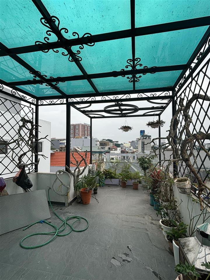 Bán nhà phố trạm200m lên cầu vĩnh tuy 50m 6t thang máyô tô vào đi thông full đồ